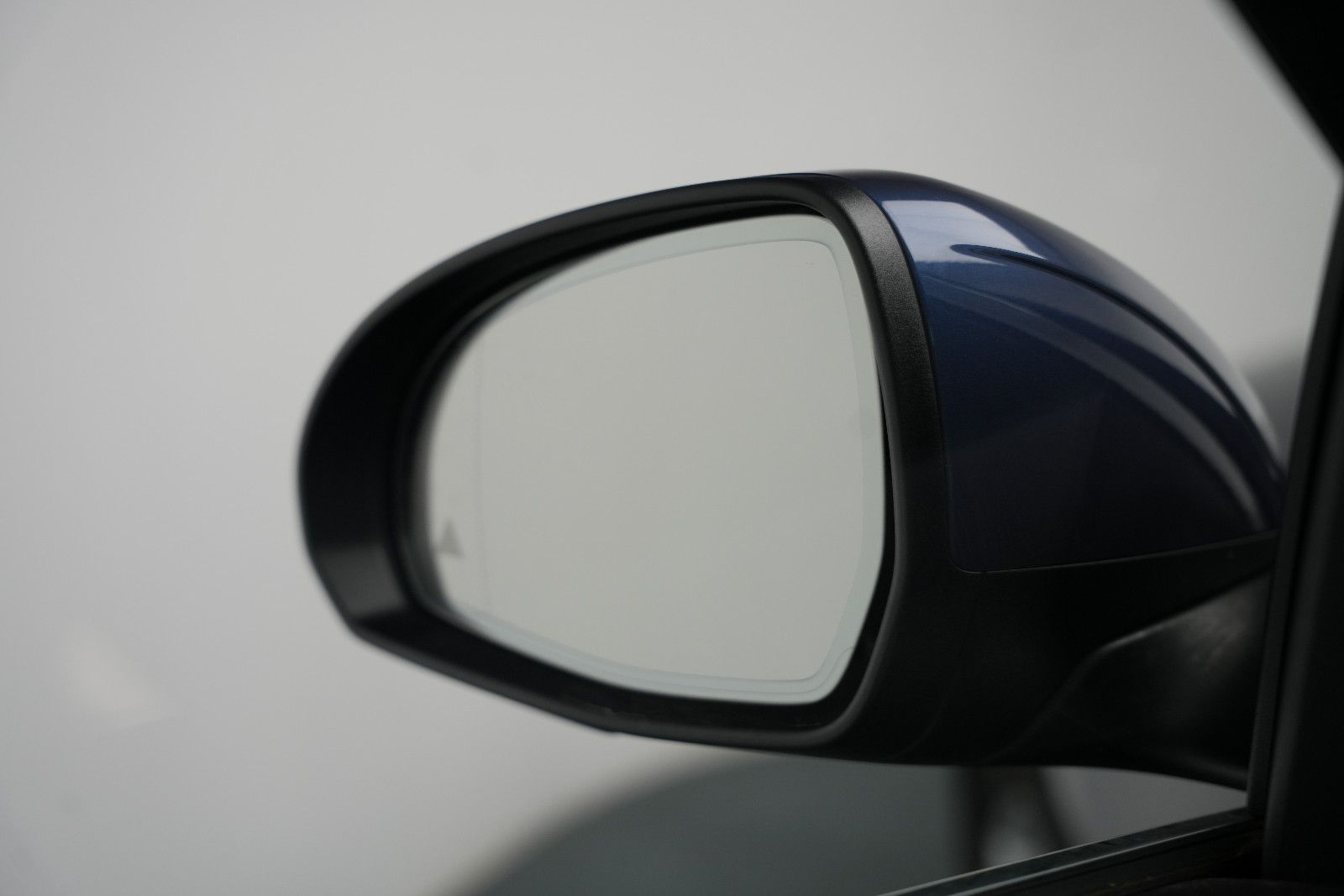 Fahrzeugabbildung Mercedes-Benz C 300e T *Ambiente*SHZ*Rückfahrkamera*T-Winkel*