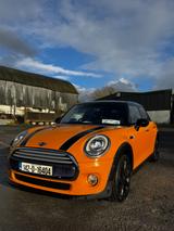 MINI Cooper D Rechtslenker - Rechtslenker mit Diesel-Antrieb