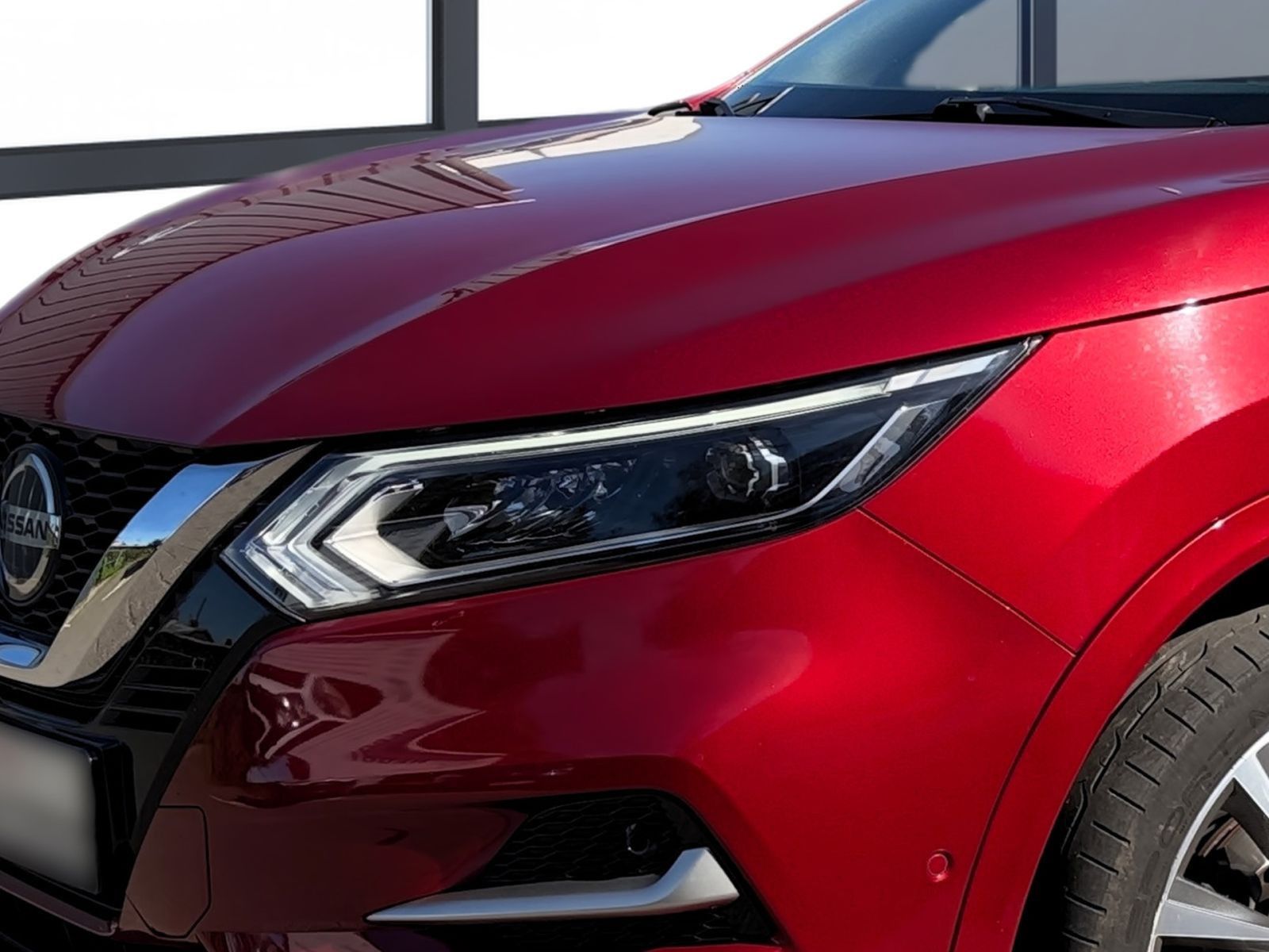Fahrzeugabbildung Nissan Qashqai 1.3 DIG-T 103 kW Tekna + 4x2*Navi*360°Ka
