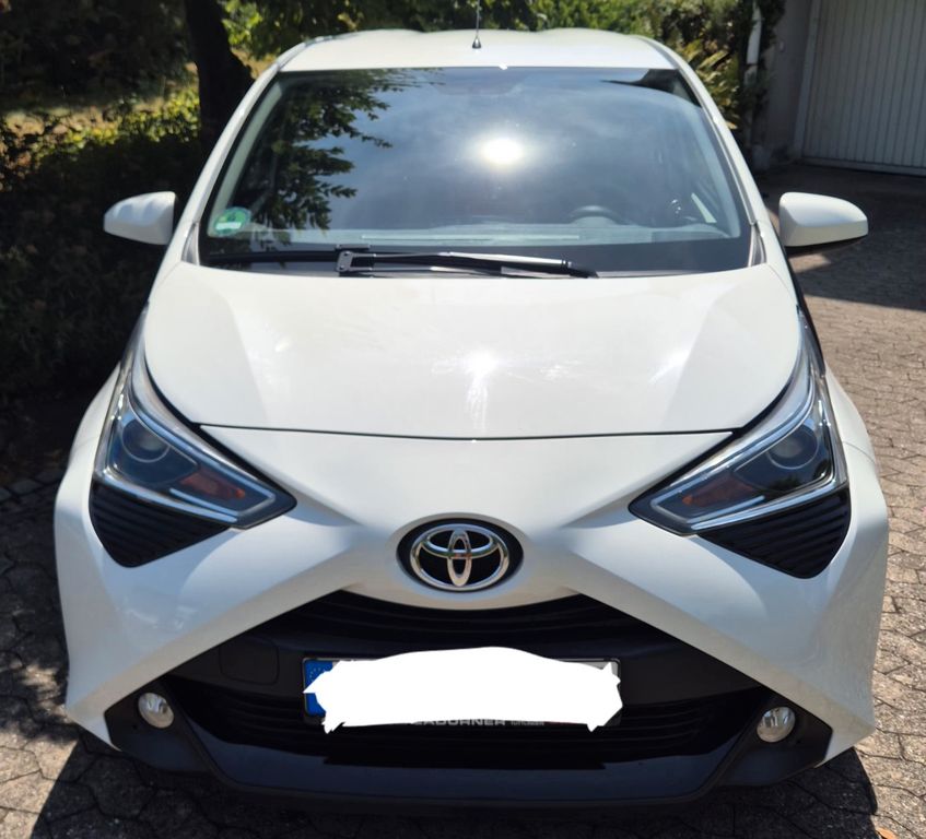 Image of Toyota Aygo (X)