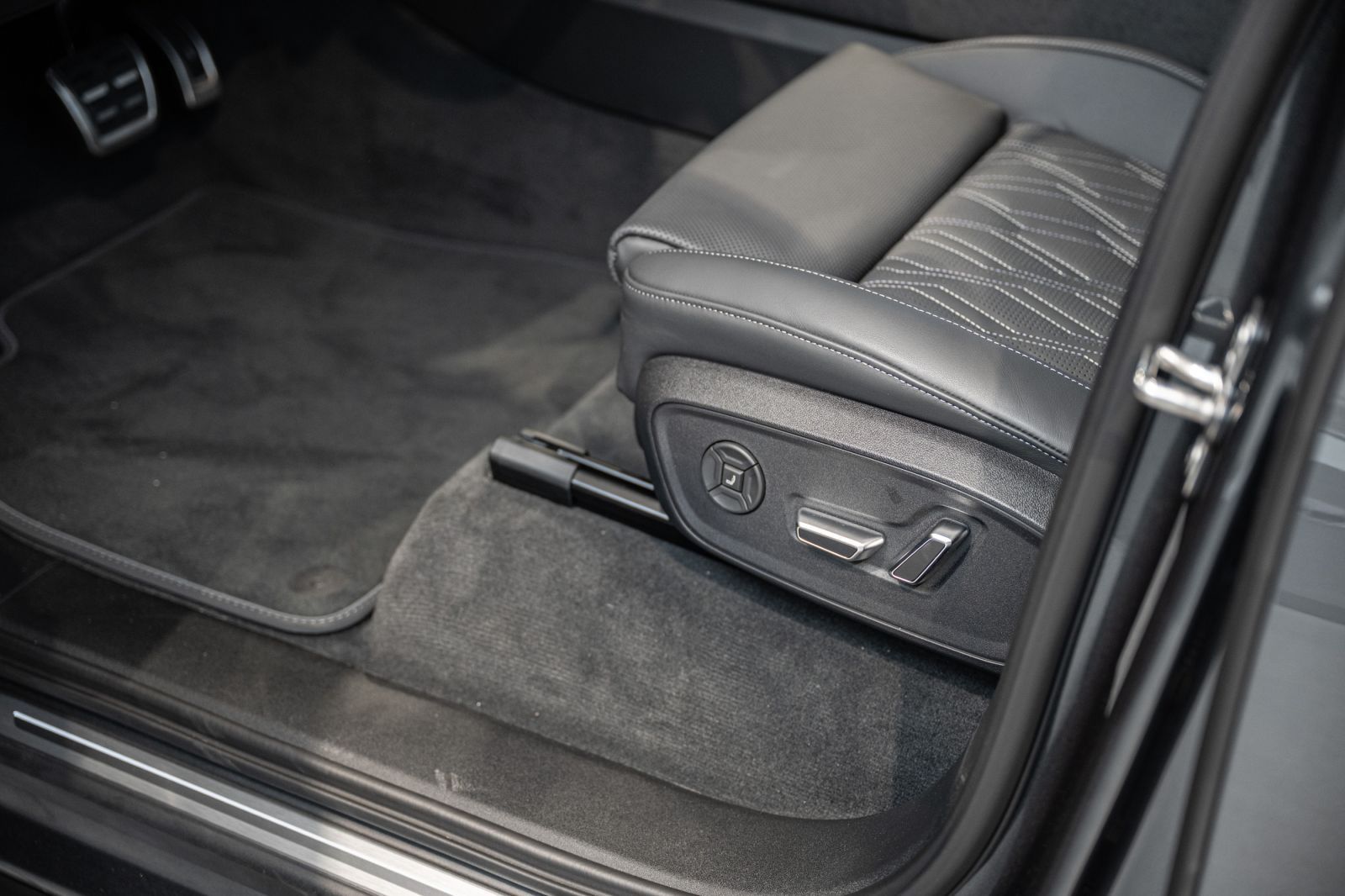 Audi Q7 - Bild 23