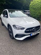 Mercedes-Benz GLA 250 e PanoramaD. Leder AMG