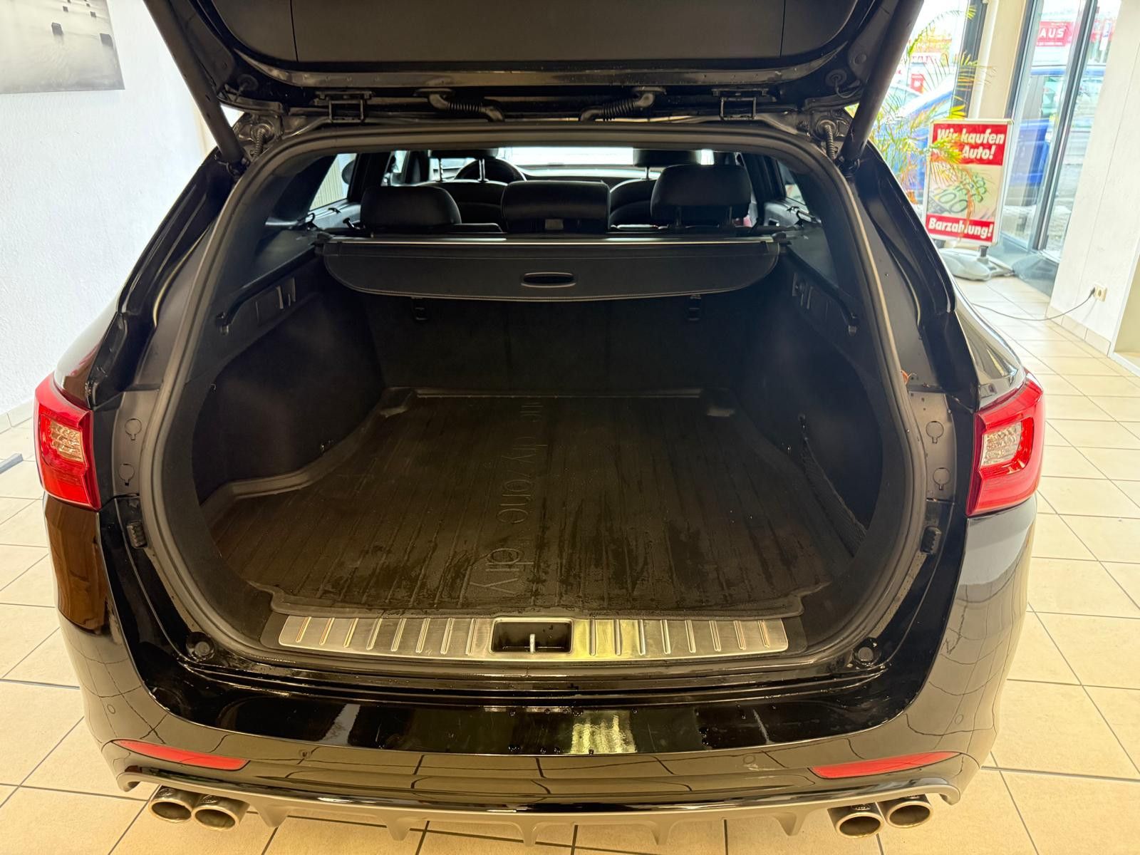 Fahrzeugabbildung Kia Optima Sportswagon GT /SCHECKHEFT/SPORTABGAS