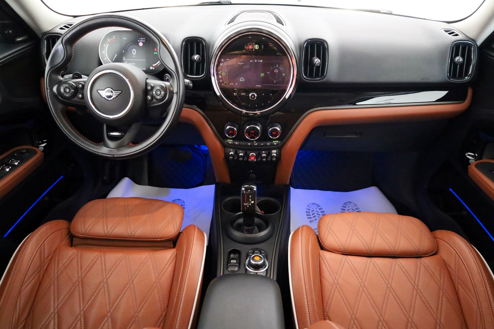 Fahrzeugabbildung MINI Countryman Cooper SD,Chili &Wired Pak.,Kamera+WR