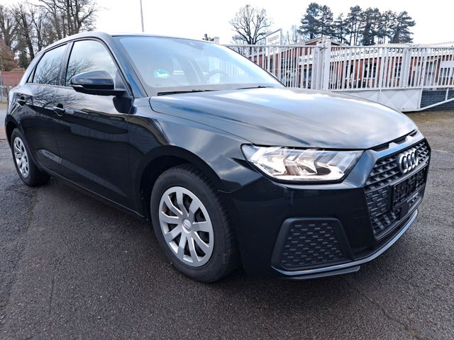 Audi A1 Sportback 30 TFSI basis/Klima/Cruise/fahrber/