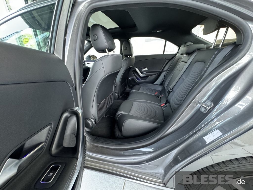 MERCEDES-BENZ A 200 – Bild 13