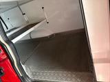 Volkswagen T6 andere - rote Volkswagen T6 andere