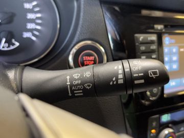 Nissan Qashqai N-Connecta Automatik* Navi* 360* Kamera*