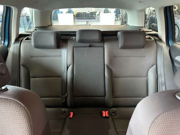 MYAUTOCENTER – Gebraucht- und Jahreswagen mit Werkstattservice in Pfaffenhofen Volkswagen Golf VII Variant Comfortline BlueMotion