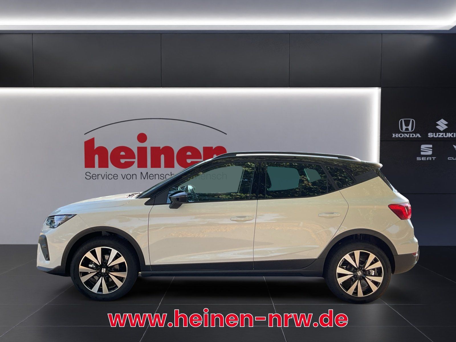 Seat Arona 1.0 TSI 85 kW FR ACC+LED+NAVI+SHZ+2xPDC imagem 3