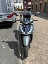 Honda SH 150i - Honda Motorräder in Köln