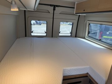 Sunlight Adventure Cliff 640 Maxi Solar Digital Dieselhzg