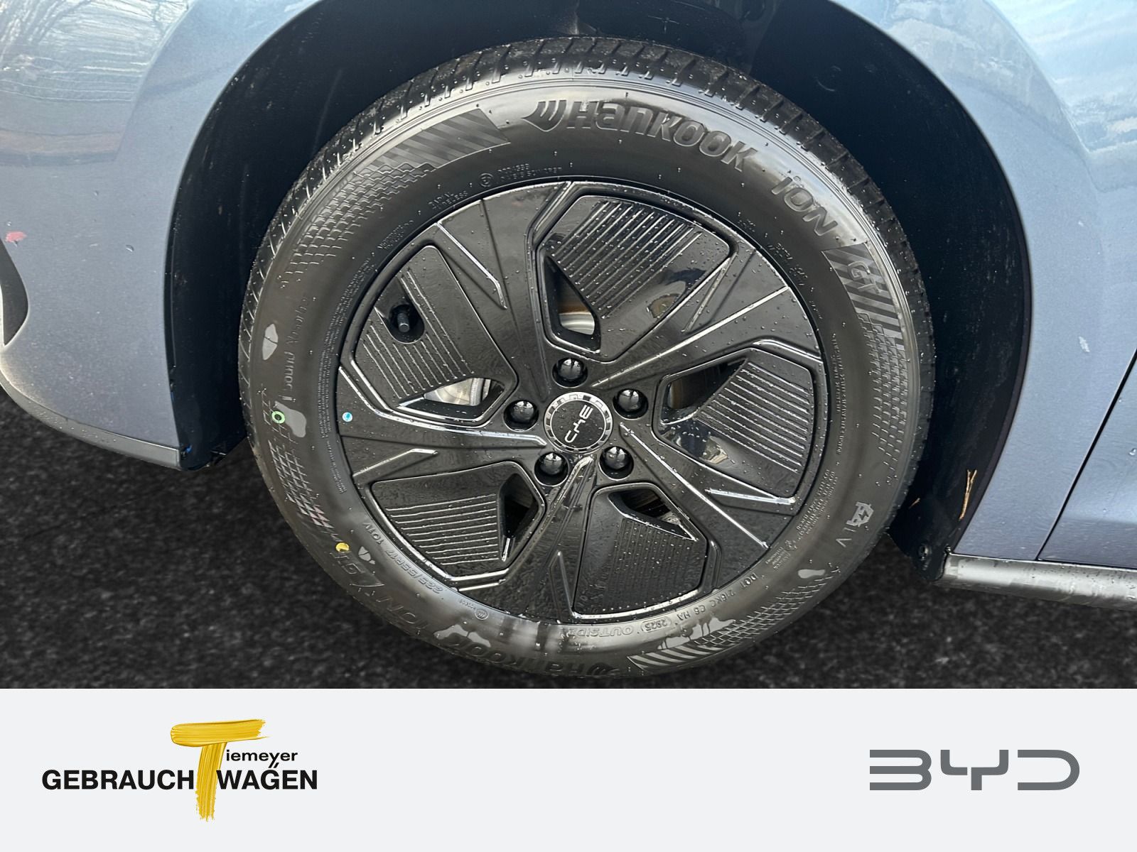 BYD SEAL 6