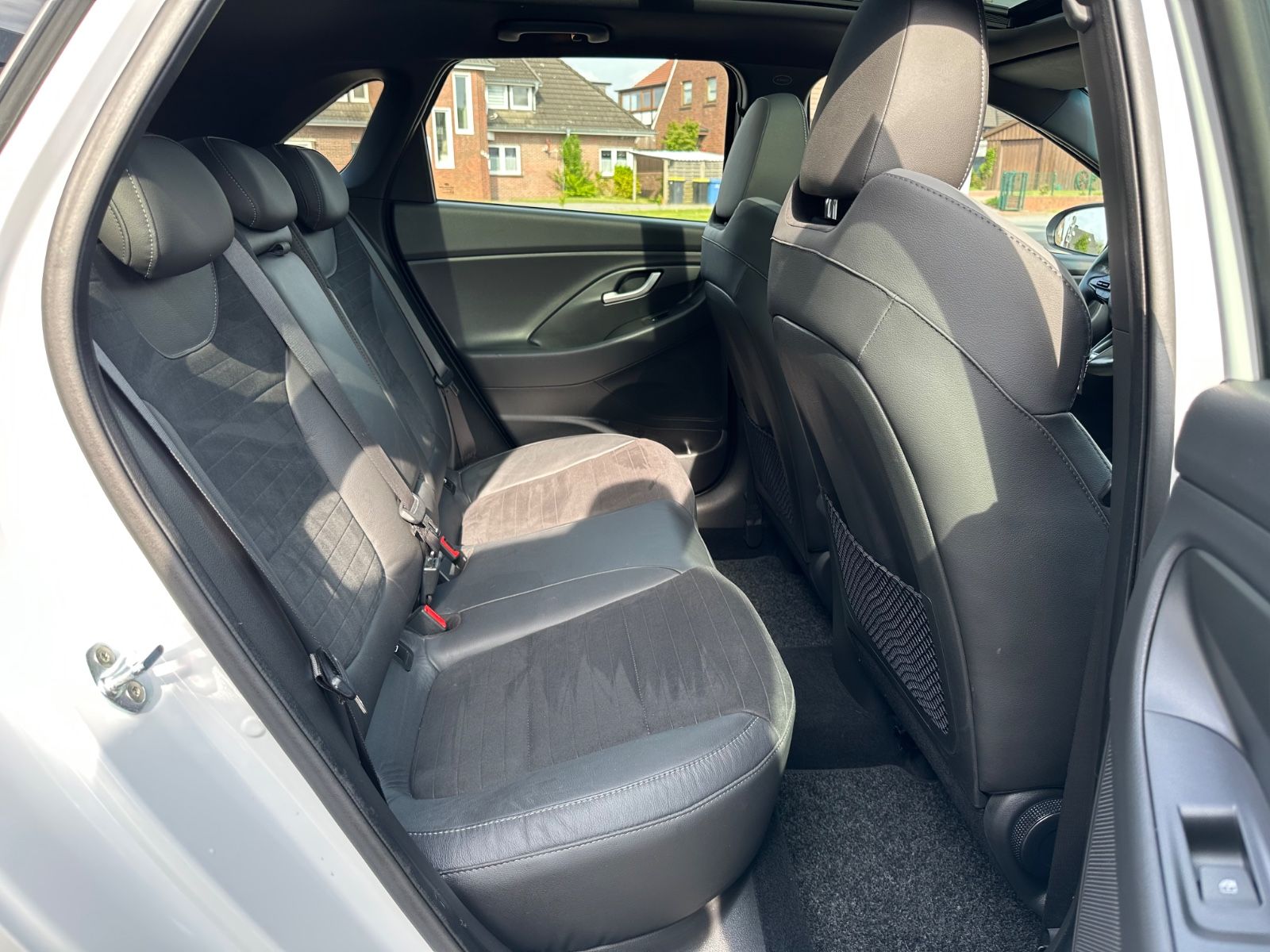 Fahrzeugabbildung Hyundai i30 1.0 T-GDI N Line Pano/Navi/LED/Carplay