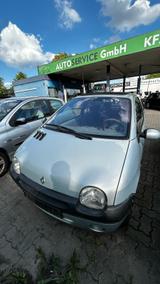 Renault twingo - Renault Twingo mit Benzin-Antrieb: Cabrio