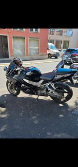 Honda Fireblade SC 44 - HONDA 2000