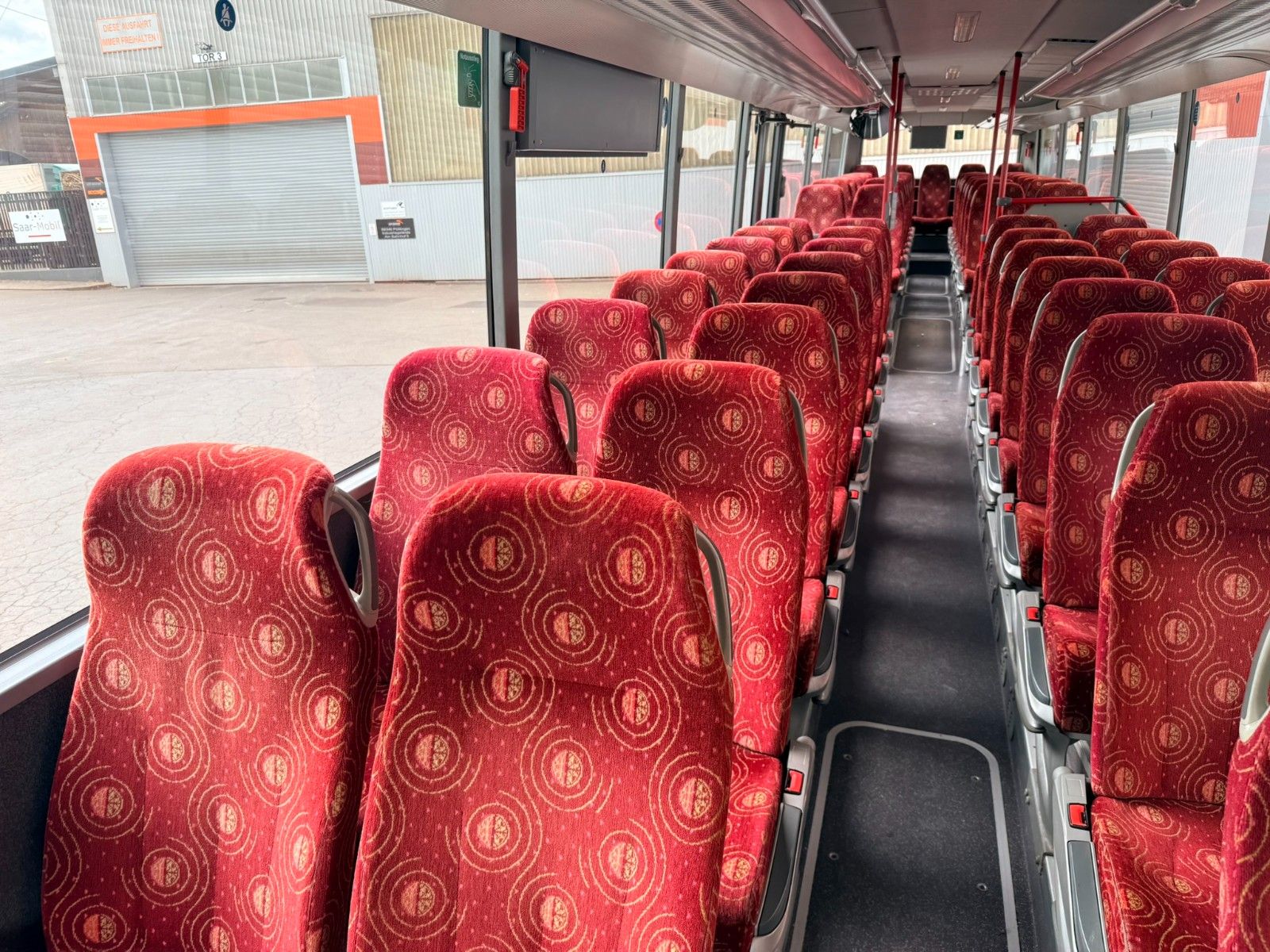 SETRA  2012 - Image 16 of 25
