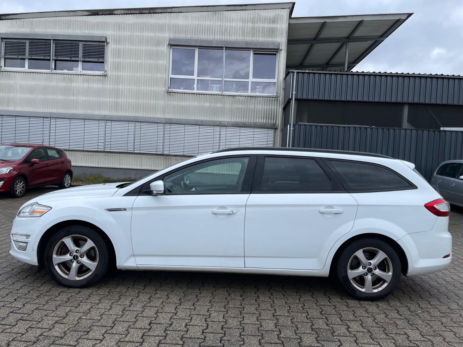 Ford Mondeo 2012 — photo 8
