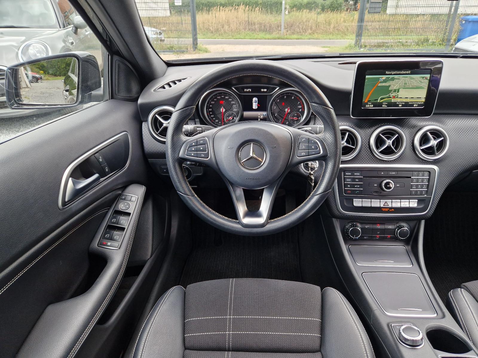 Mercedes-Benz A 180 Urban Automatik SZH LED