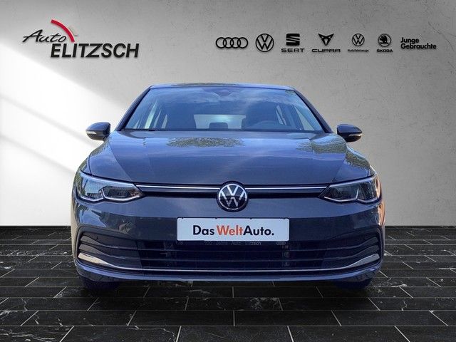 Fahrzeugabbildung Volkswagen Golf VIII Active eTSI DSG LED Navi AID ACC RFK S