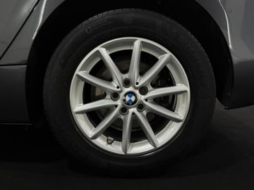 BMW 216 - 12