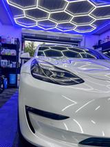 Tesla Model 3 Long Range AWD  - Tesla Model 3 in Bonn