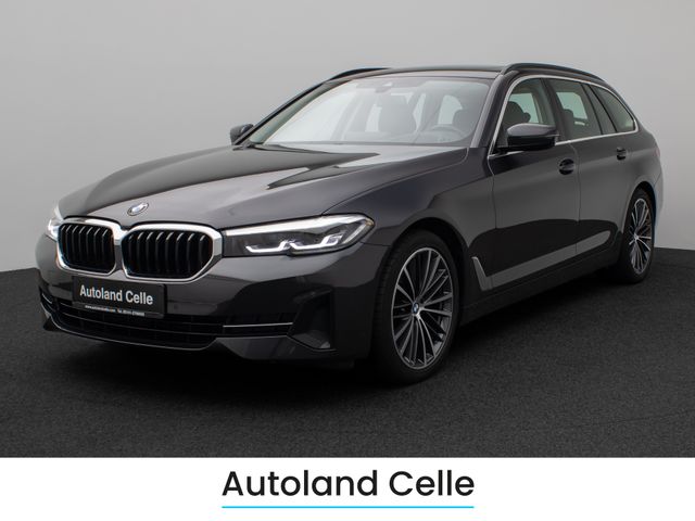 BMW 520d Panorama Kamera HUD DAB 4Klima Alarm 19Zoll