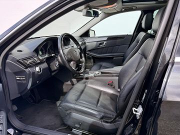 Mercedes E 250 - 8