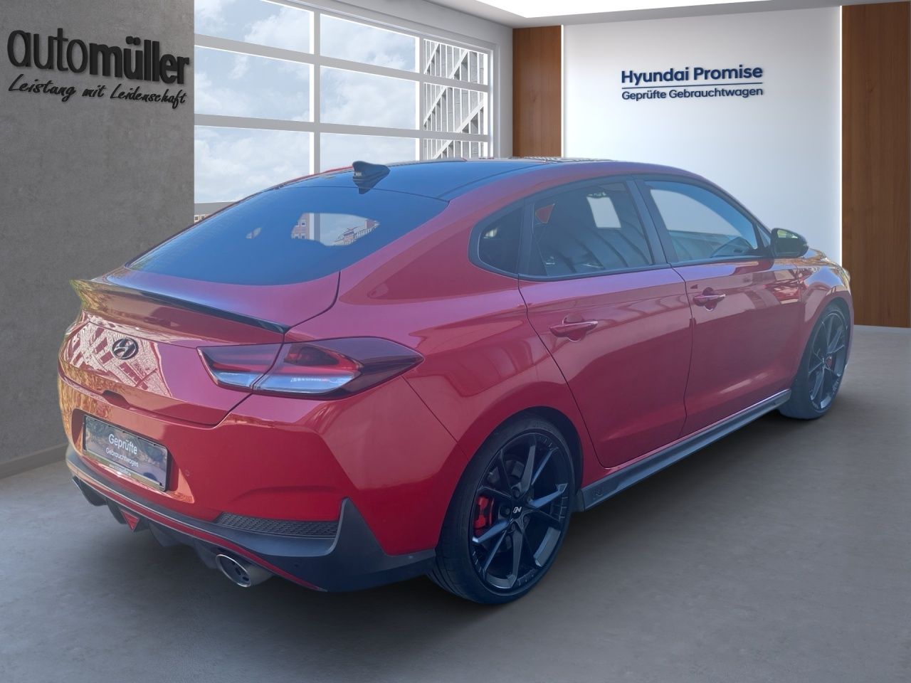 Fahrzeugabbildung Hyundai i30N PERF. FASTBACK PANO*abn.AHK*SP.SITZ*LHZ*SHZ