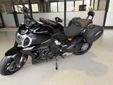 Ducati Diavel V4 mit Koffern und Griffheizung - DUCATI CHOPPER DIAVEL