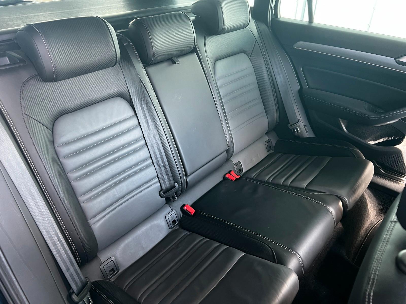 Volkswagen Passat Variant 1.4 TSI R-Line ACT DSG Vari...