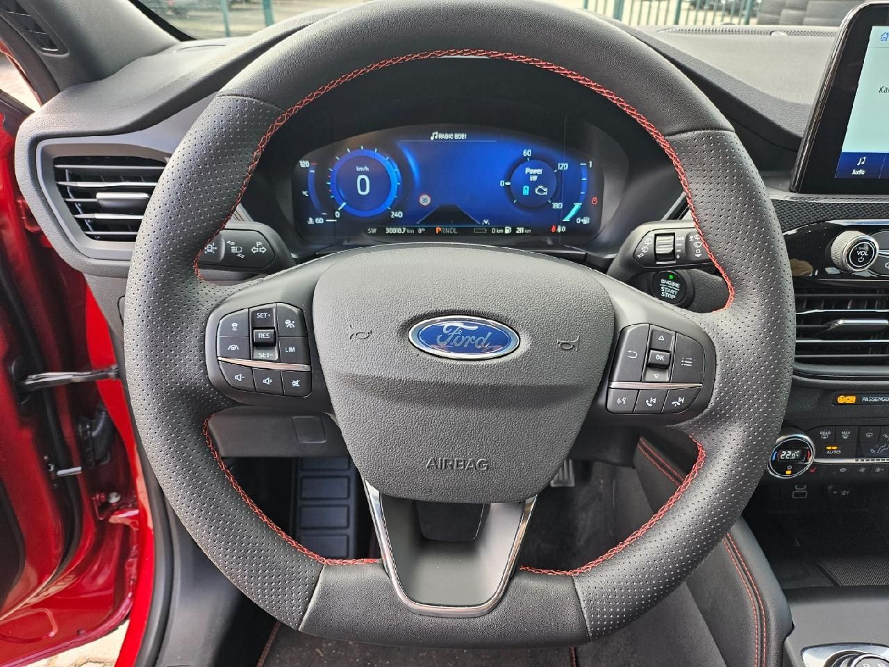 Fahrzeugabbildung Ford Kuga Plug-In Hybrid ST-Line X