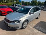 Volkswagen Passat Variant Trendline BlueMotion - Volkswagen Passat aus 2012: Variant