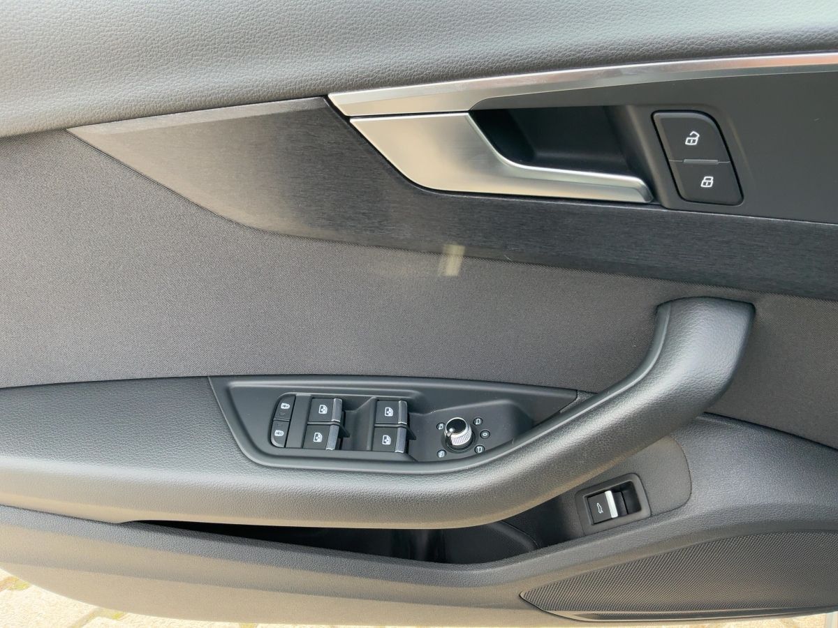 Audi A4 - Bild 16