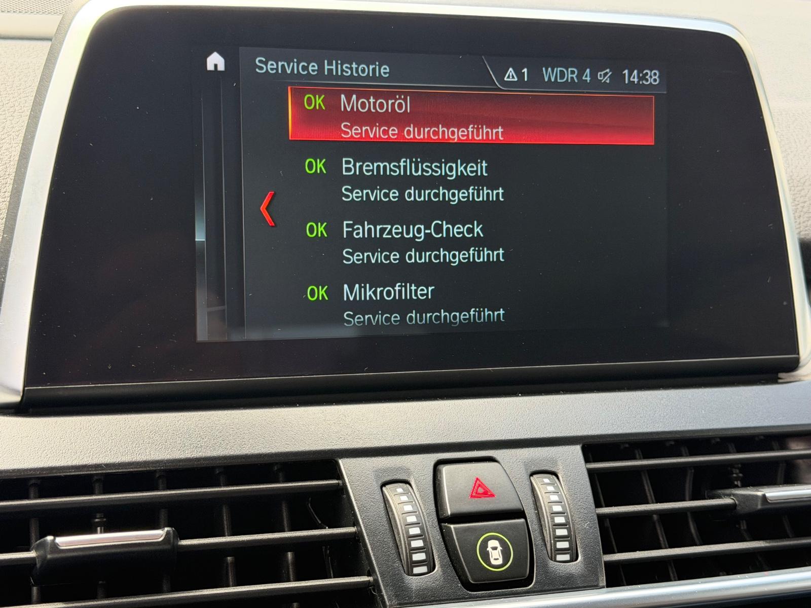 BMW 225 XE*LUXURY*PANO*LEDER*KAM*HARMAN*MEMORY*KEY*