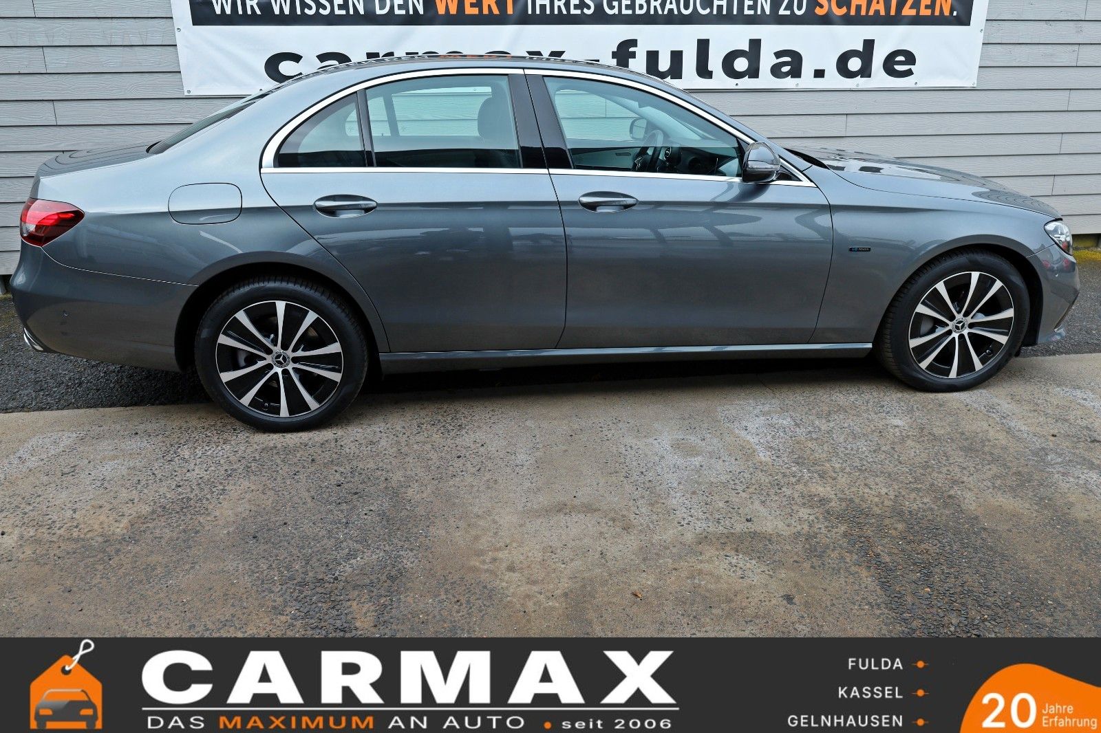 Fahrzeugabbildung Mercedes-Benz E 300 e Avantgarde Lim.,Leder,Navi,SH,Kamera,AHK