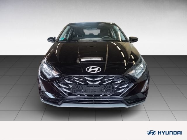 Fahrzeugabbildung Hyundai i20 FL (MY25) 1.0 T-GDI (100 PS) 6-MT 2WD Select