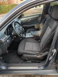 Mercedes E 250 - 11