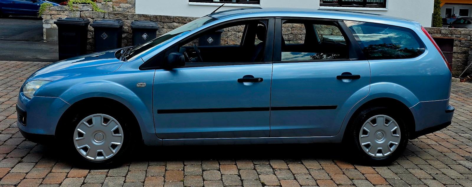 Ford Focus 2006 — photo 10