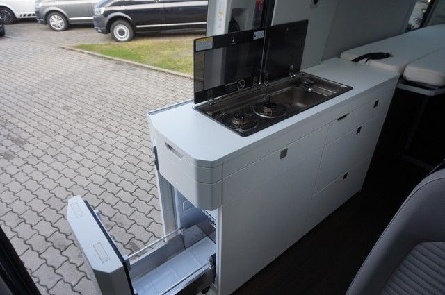 Fahrzeugabbildung Volkswagen Crafter Grand California 680 DSG 4M Standhzg. LE