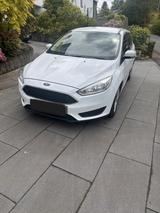 Ford Focus Turnier 1.0 EcoBoost | AHK | PDC | Bl - Ford Focus: For