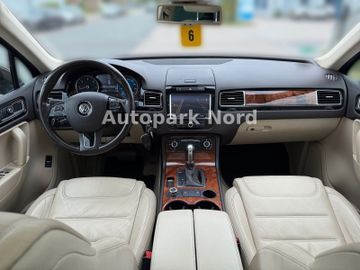 Volkswagen Touareg - 9