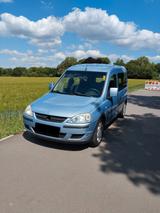 Opel Combo 1.4 TWINPORT Defekte Zylinderkopfdichtung - gebrauchte Opel Combo aus dem Jahr 2007