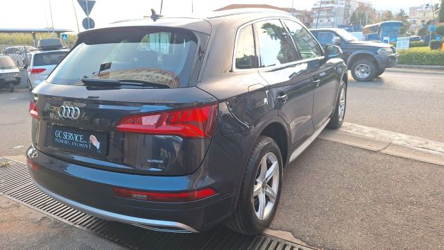 Audi Q5 40 TDI quattro S tronic Sport 2.0TDI CV 