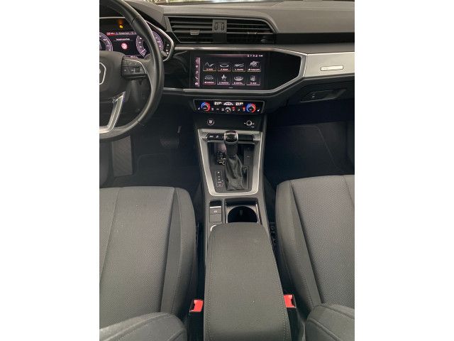 Q3 45 TFSIe S line S tronic AHK+NAVI+ACC