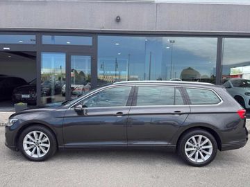 Volkswagen Passat - 6