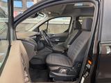 Ford Grand Tourneo 5 J. Garantie Rampe Rollstuhlrampe - Ford Grand Tourneo aus 2021