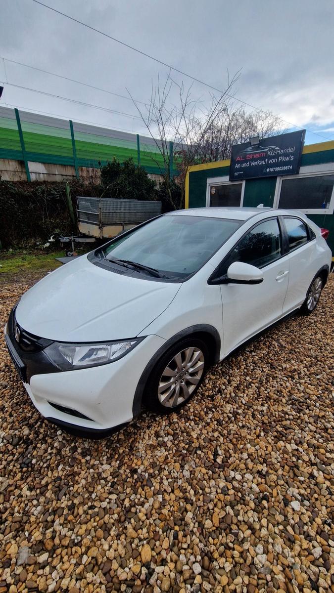 Honda Civic Lim. 5-trg. 2.2 i-DTEC Sport