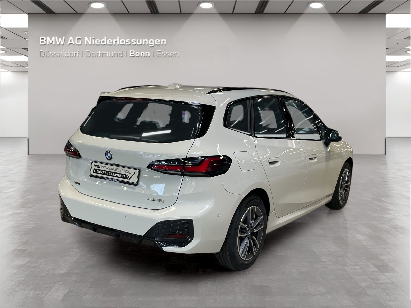 BMW 223 Active Tourer - Bild 4