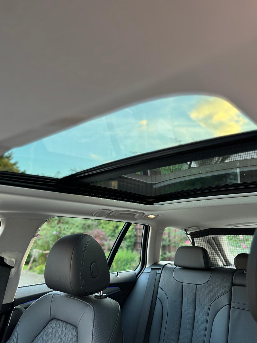 BMW 530d xDrive Touring (LCI)|Pano|HUD|AHK
